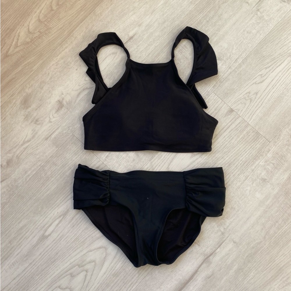 2 Piece Black High Top Bikini Top Bathing Suite with Ruffles